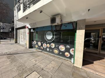 Local comercial · 45m² · 1 Ambiente · Excelente Local Sobre Av Juan B. Justo