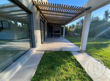 Casa de 5 ambientes, Tigre · Bustamante Prop San Rafael 12025 Casa Venta Villanueva Tigre