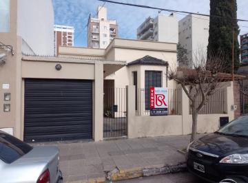 Terreno , Quilmes · Vn - Propiedad Ideal Desarrollo Inmobiliario o Comercial en Excelente Zona de Quilmes Centro