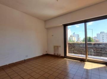 Departamento · 26m² · 1 Ambiente · Caseros Centro. Departamento Monoambiente con Balcón