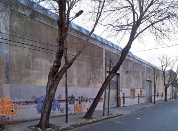 Bodega-Galpón · 6300m² · Galpón 6.300 m² C/ Frente y Salida a 3 Calles - La Boca
