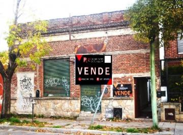 Departamento · 180m² · 4 Dormitorios · Inmuebles en Block Sobre Calle Alberti Al 4100