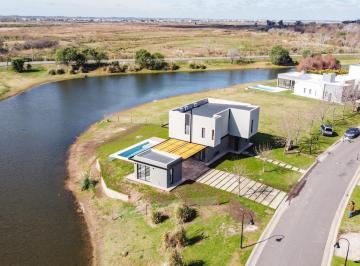 Casa · 171m² · 5 Ambientes · 2 Cocheras · Casa en Venta en El Cazal, Escobar Gba Norte