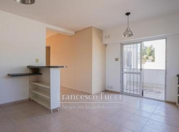 Casa · 220m² · 3 Ambientes · Casa Tipo PH en Venta 3 Ambientes Castelar