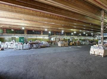 Depósito · 5866m² · 8 Cocheras · Galpón - Depósito de 9.100 m² en Barracas - Alquiler - Mixtura 3