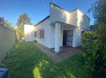 Casa · 70m² · 3 Ambientes · 2 Cocheras · Casa en Venta en Gral. Rodriguez - Penas Propiedades