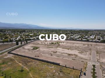 Terreno · 320m² · 325 Ambientes · Lote en Venta en Pinar del Sol 9