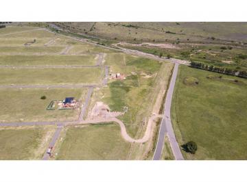 Terreno · 830m² · Los Pasos del Jockey Club - Barrio 4 - Lote D18 Frente Sur