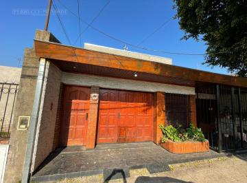 PH · 111m² · 2 Ambientes · PH Al Fondo