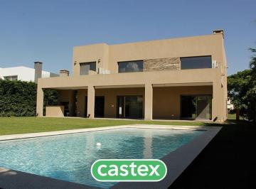 Casa · 280m² · 4 Ambientes · 1 Cochera · Casa en Venta en La Lomada de Pilar