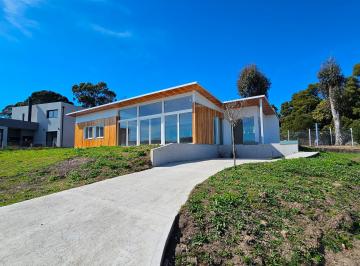 Casa de 4 ambientes, Mar del Plata · En Venta. Casa de 4 Ambientes en Una Sola Planta. Rumenco Joven.