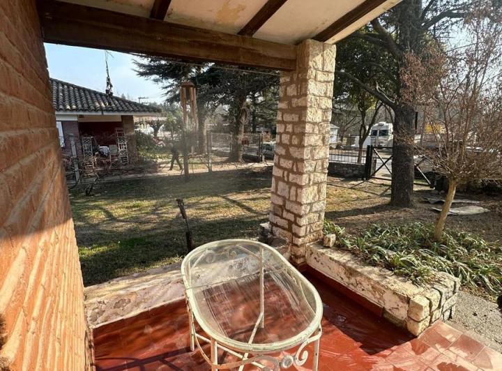 Casa · 200m² · 8 Ambientes