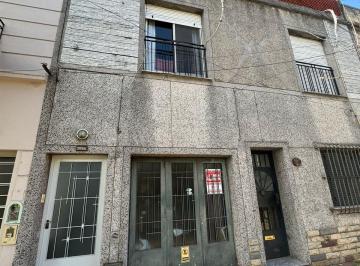 PH de 4 ambientes, Lanús · En Venta Depto 4 Amb Tipo Casa en P. a C/ Patio, Balcon y Terraza en Lanus