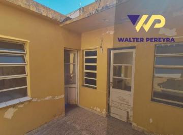 PH · 50m² · 2 Ambientes · Venta Casa PH en Achaval 2600 (Remedios de Escalada - Lanus)