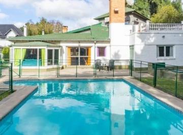 Casa · 330m² · 5 Ambientes · 2 Cocheras · Casa en Venta en Boca Ratón, Pilar, G. B. a. Zona Norte