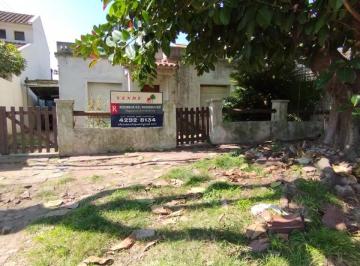 Terreno , Almirante Brown · Lote en Excelente Ubicacion 10 X 28 *ideal Para Vivienda Familiar*