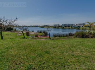 Terreno · 765m² · Terreno en Venta en El Barrio Vistas con Vista Al Lago, Puertos / Escobar