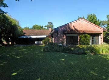 Casa de 6 ambientes, Pilar · Alquiler Anual a Partir 15 Diciembre - Tortugas Country Club