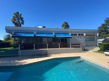 Casa · 156m² · 4 Ambientes · 5 Cocheras · Casa en Venta Campo Chico Country Club, 4 Ambientes, Pileta Doble Lote