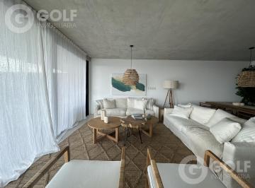 Departamento · 212m² · 4 Dormitorios · Venta de Penthouse de 3 Dorm. Mas Servicio en Manantiales