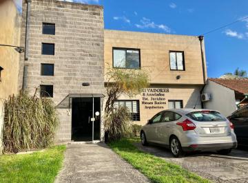 Oficina comercial · 210m² · Local en Excelente Ubicacion