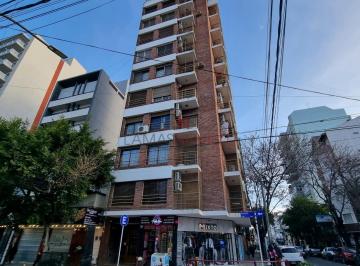 Departamento · 88m² · 4 Ambientes · Retasado Departamento 4 Ambientes con Baulera