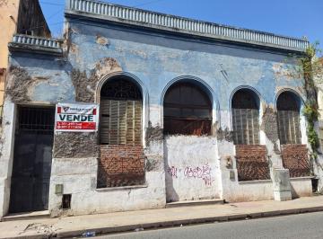Casa · 200m² · Casa a Refaccionar/demoler Las Heras 150