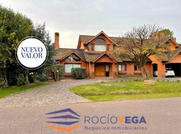 Casa · 344m² · 3 Dormitorios · 2 Cocheras · Casa en Venta Country Club Banco Provincia