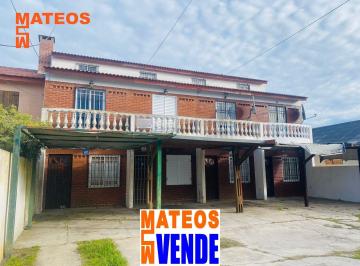 Casa de 4 ambientes, Mar del Tuyú · Venta Triplex a 200 m del Mar en Mar del Tuyu 87 E/ 2 y 3