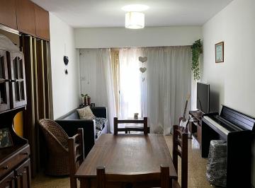 Departamento de 3 ambientes, Córdoba · Apto Credito - Inmejorable Ubicacion - Amplio Dpto de 2 Dorm.