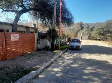 Casa · 400m² · 5 Ambientes · 1 Cochera · En Venta Casa a Refaccionar en Sta Maria a 2 Cuadras de La Ruta y Vista a Las Sierras Ref: 2022