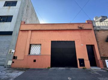 QBM-QBM-695_2 · Venta de Hermosa Casa con Amplio Galpon