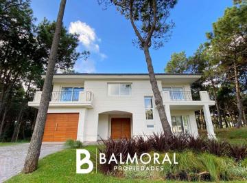 BML-BML-1153_2 · Casa 4 Ambientes. | Helios Al 300