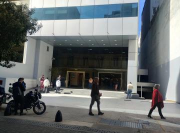 Oficina comercial · 198m² · 6 Ambientes · 1 Cochera · Oficina en Alquiler - Microcentro