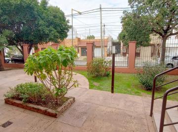 Departamento · 38m² · 2 Ambientes · 1 Cochera · PH 2 Amb. en General San Martin