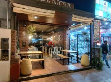 Local comercial de 3 ambientes, Villa Allende · Venta Espectacular Local Comercial - Av Goycoechea - Villa Allende