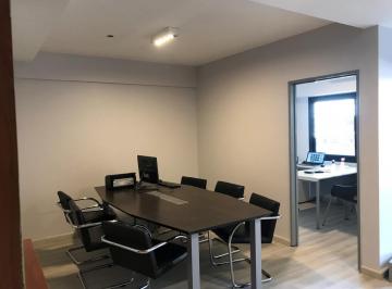 Departamento · 43m² · 1 Ambiente · Local con Vidriera a La Calle a La Venta en Villa Urquiza