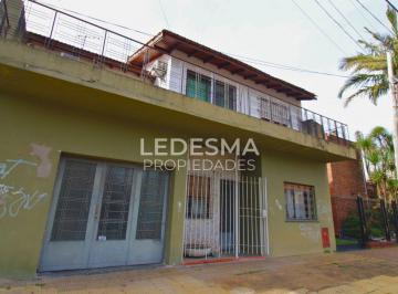 Casa de 5 ambientes, Morón · Venta Casa 6 Ambientes con Amplio Fondo Libre Castelar Norte Apto Credito Bancario
