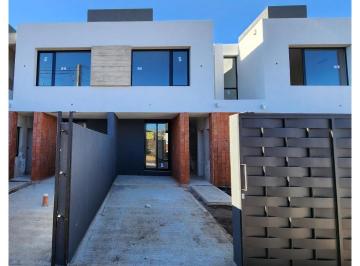 Casa de 4 ambientes, Alta Gracia · Vendo Duplex de 2 Dorm a Estrenar en Alta Gracia