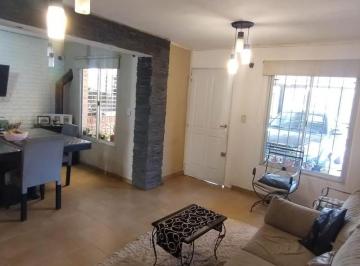Casa · 180m² · 4 Ambientes · 2 Cocheras · Casa Venta Parque Futura 3 Dorm. Appto Bancor
