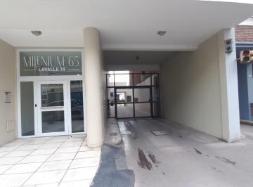Departamento de 5 ambientes, Bahía Blanca · Lavalle 74, Alquila Departamento de Tres Dorm. con Cochera.