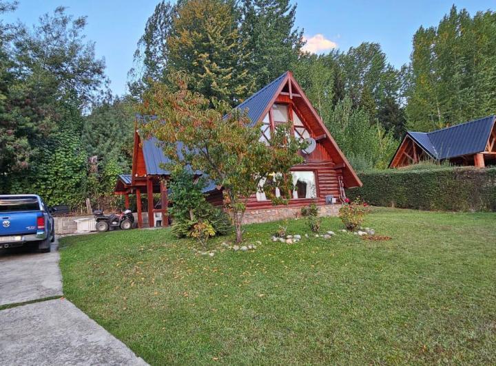 Casa · 530m² · 4 Ambientes · 2 Cocheras