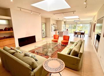 Casa de 4 ambientes, Campana · Casa en Venta en Barrio Privado Colonias de Chacra