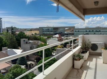 Departamento · 140m² · 5 Ambientes · 3 Cocheras · Departamento en Santa Genoveva