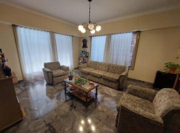 Departamento de 4 ambientes, Pilar · Venta Depto 4 Ambientes Primer Piso con Jardin, Quincho, Pileta y Cochera