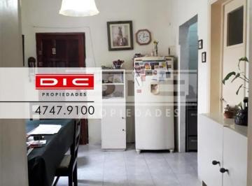 PH · 65m² · 3 Ambientes · Casa de 3 Amb C/2 Dorm y 1 Baño, Todo en Una Planta. Terreno de 110 m² en Boulogne
