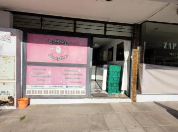 Local comercial · 60m² · 1 Dormitorio · Venta Local 62 m² - Muy Buena Zona Comercial!