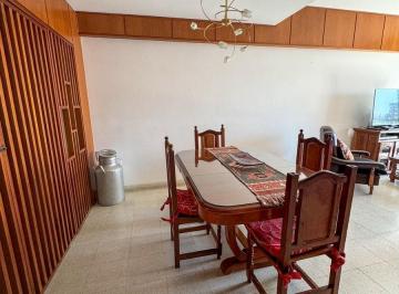 Departamento · 103m² · 5 Ambientes · Departamento 3 Dorm. en San Lorenzo, Zona Centro.