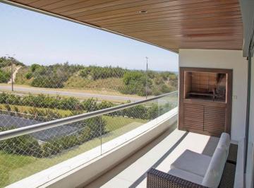 Departamento · 176m² · 4 Ambientes · 1 Cochera · Marigot Brava