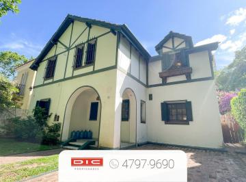 Casa · 207m² · 7 Ambientes · 1 Cochera · Casa 5 Dorm. Venta - V. Lopez - Vias/maipu